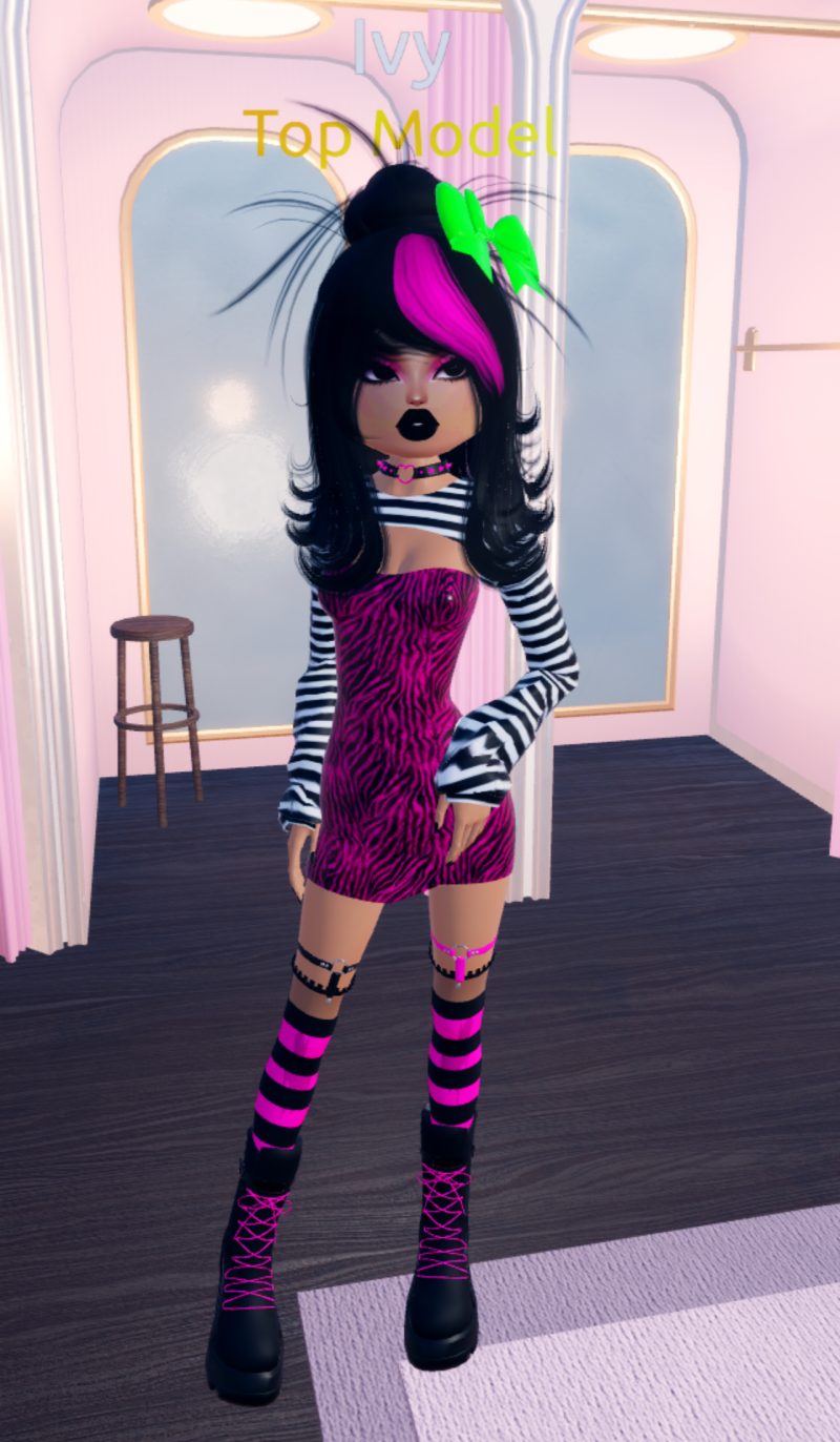 20 Best Outfit Ideas For The Dress To Impress Scene Theme - DTI Girls